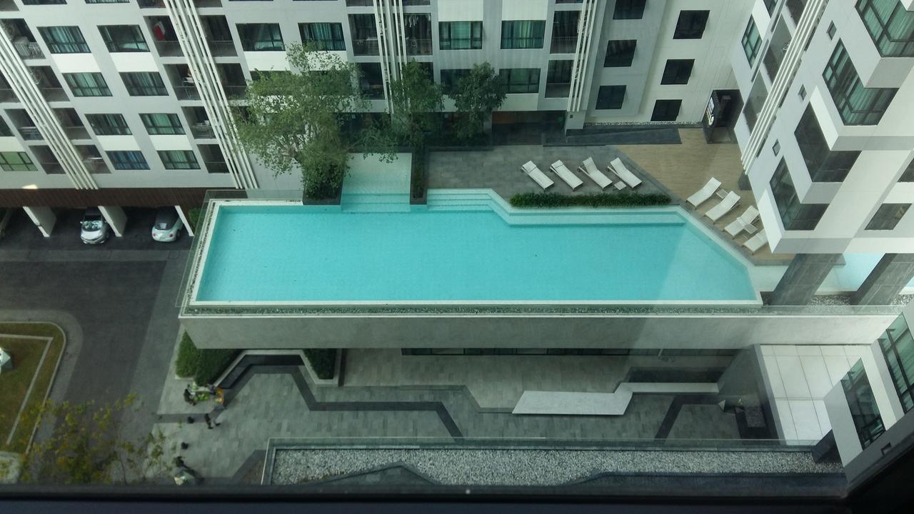 The Base Central Pattaya By Nkl Exterior photo