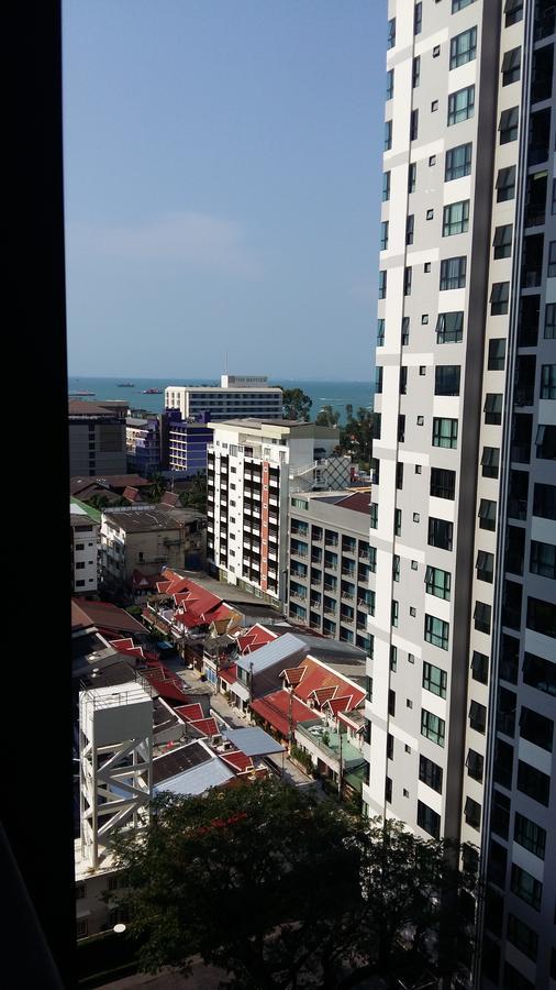The Base Central Pattaya By Nkl Exterior photo