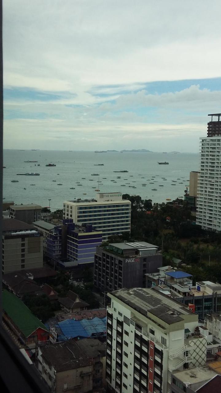 The Base Central Pattaya By Nkl Exterior photo