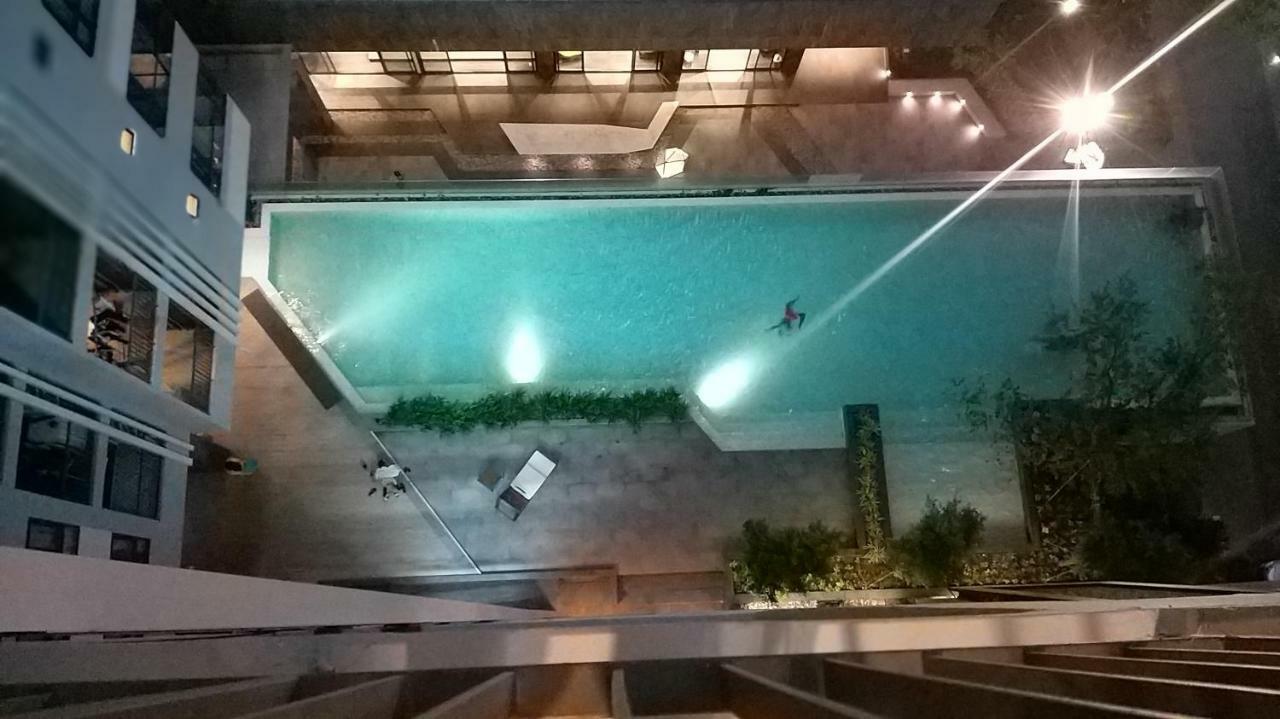 The Base Central Pattaya By Nkl Exterior photo