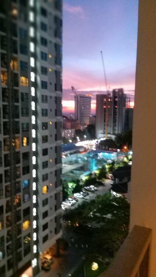 The Base Central Pattaya By Nkl Exterior photo